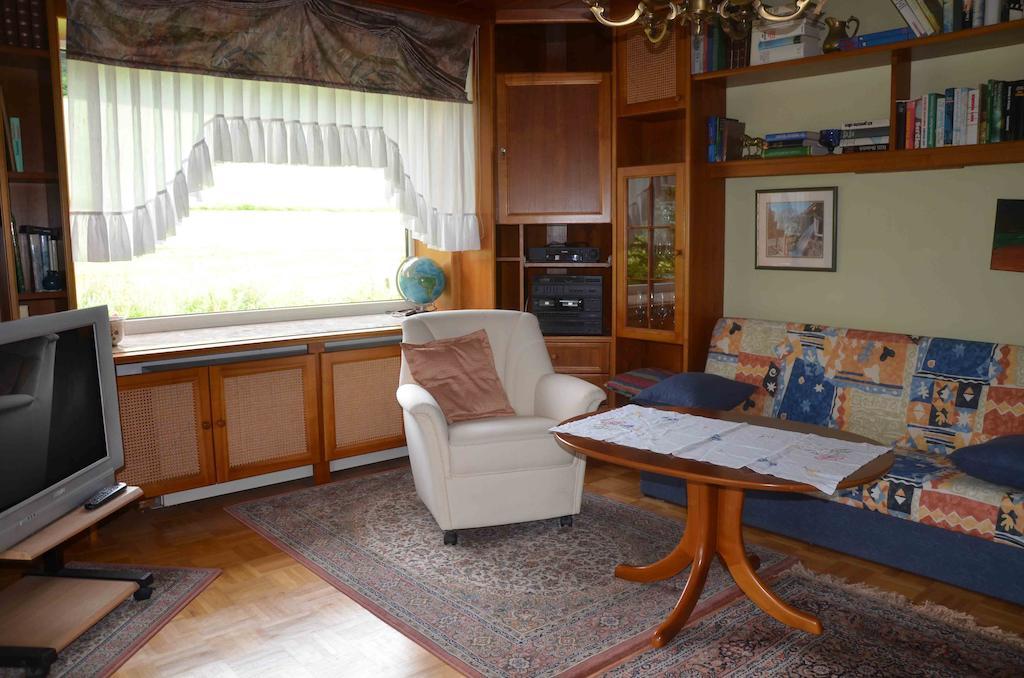 Ferienhaus Mitterbauer Oberhofen am Irrsee Kamer foto
